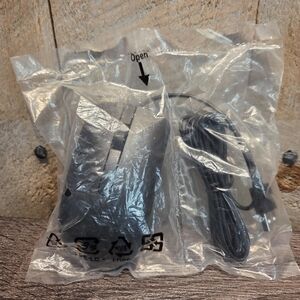 Dell Wired Mouse Sealed In Package Item# CN 00T6R4 PRC00 Manufacture 05/2020 N
